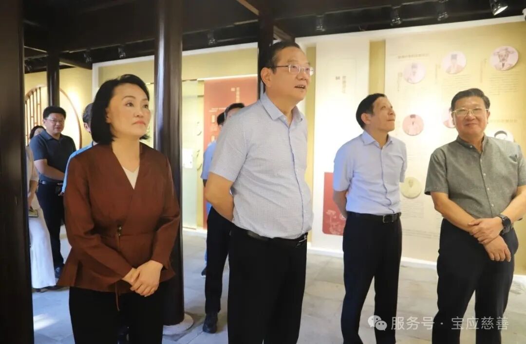 陈扬参观宝应县孙荫庭故居